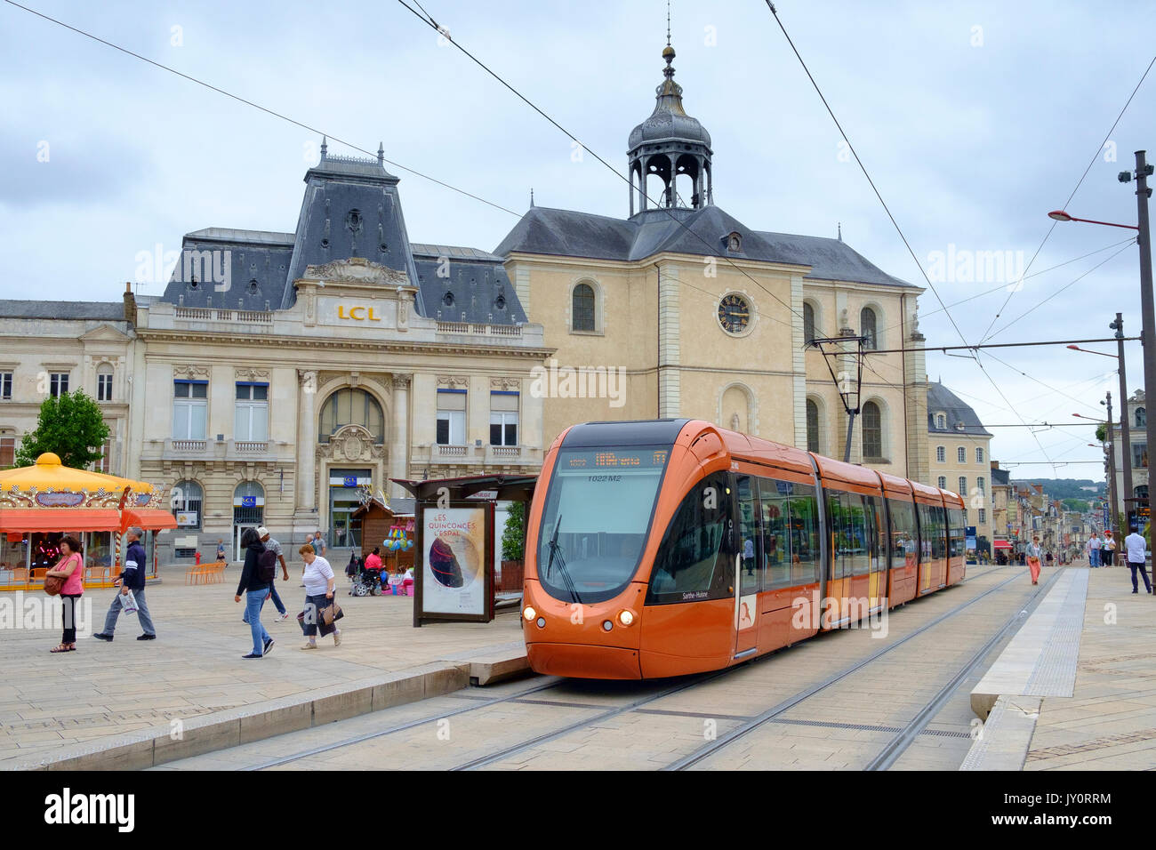 Le mans, trasporti, Francia, tram, trasporto, città, pubblico, strada, ferrovia, moderno, francese, tram, città, strada, europa, elettrica, urban, cavo, tra Foto Stock