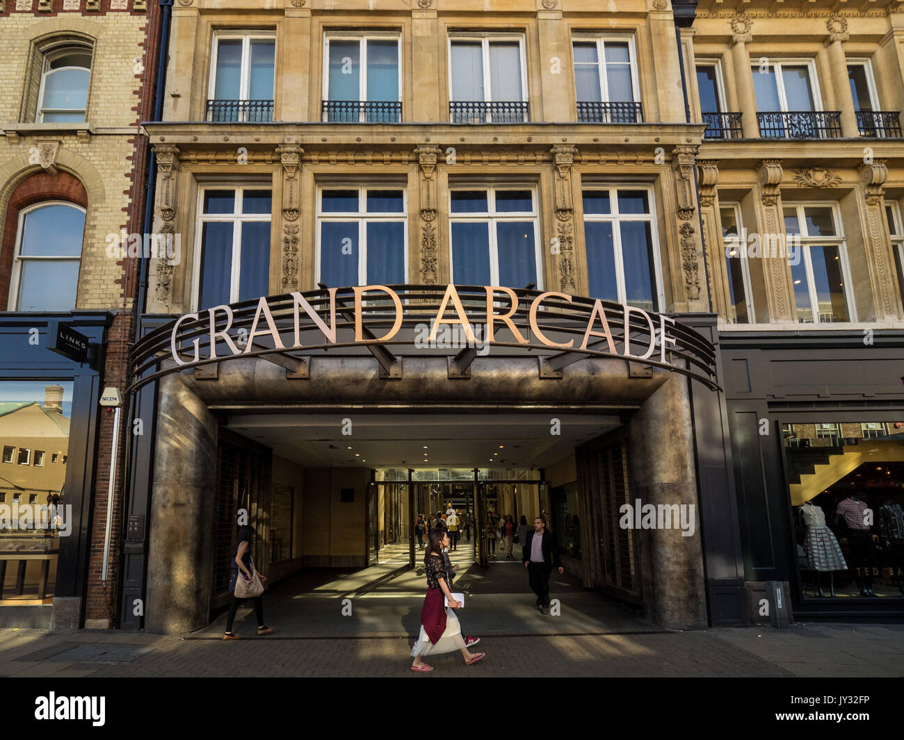 Grand Arcade Cambridge - ingresso al Grand Arcade shopping centre in St Andrews Street, centro di Cambridge Regno Unito Foto Stock