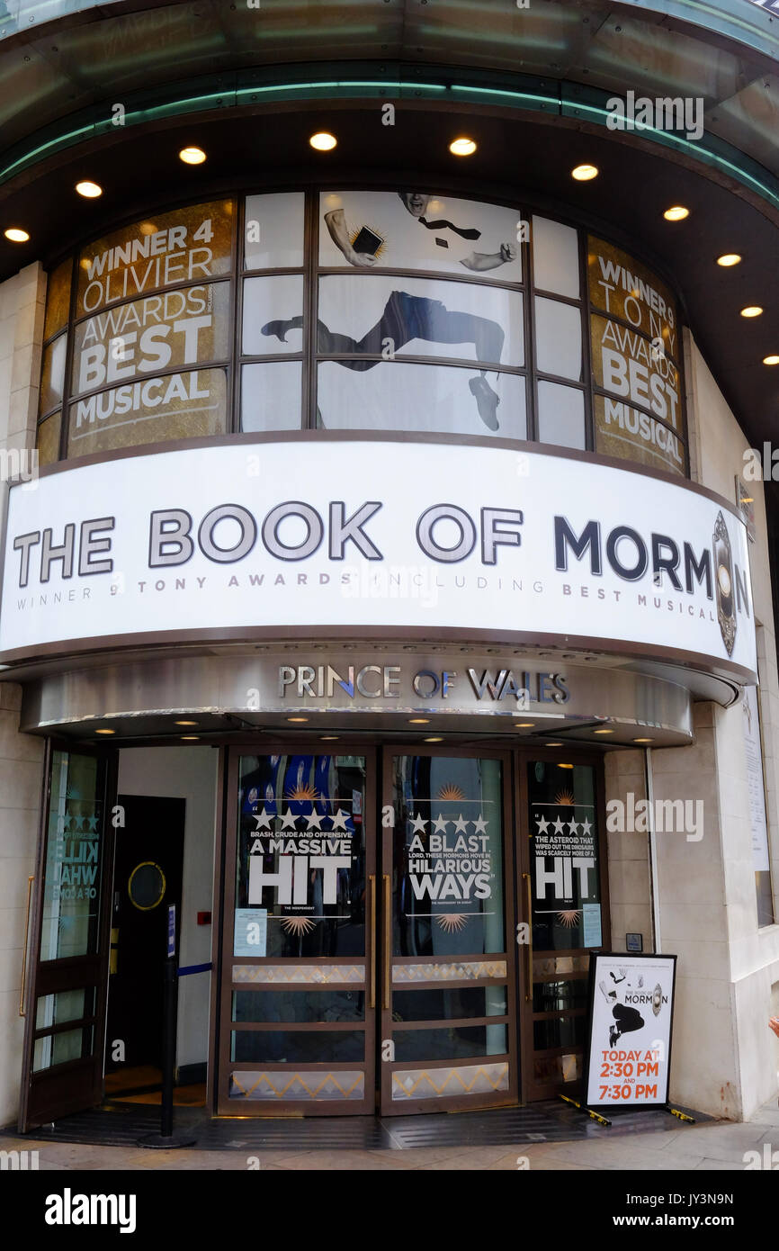Il Libro di Mormon al Prince of Wales Theatre, Coventry Street London Foto Stock