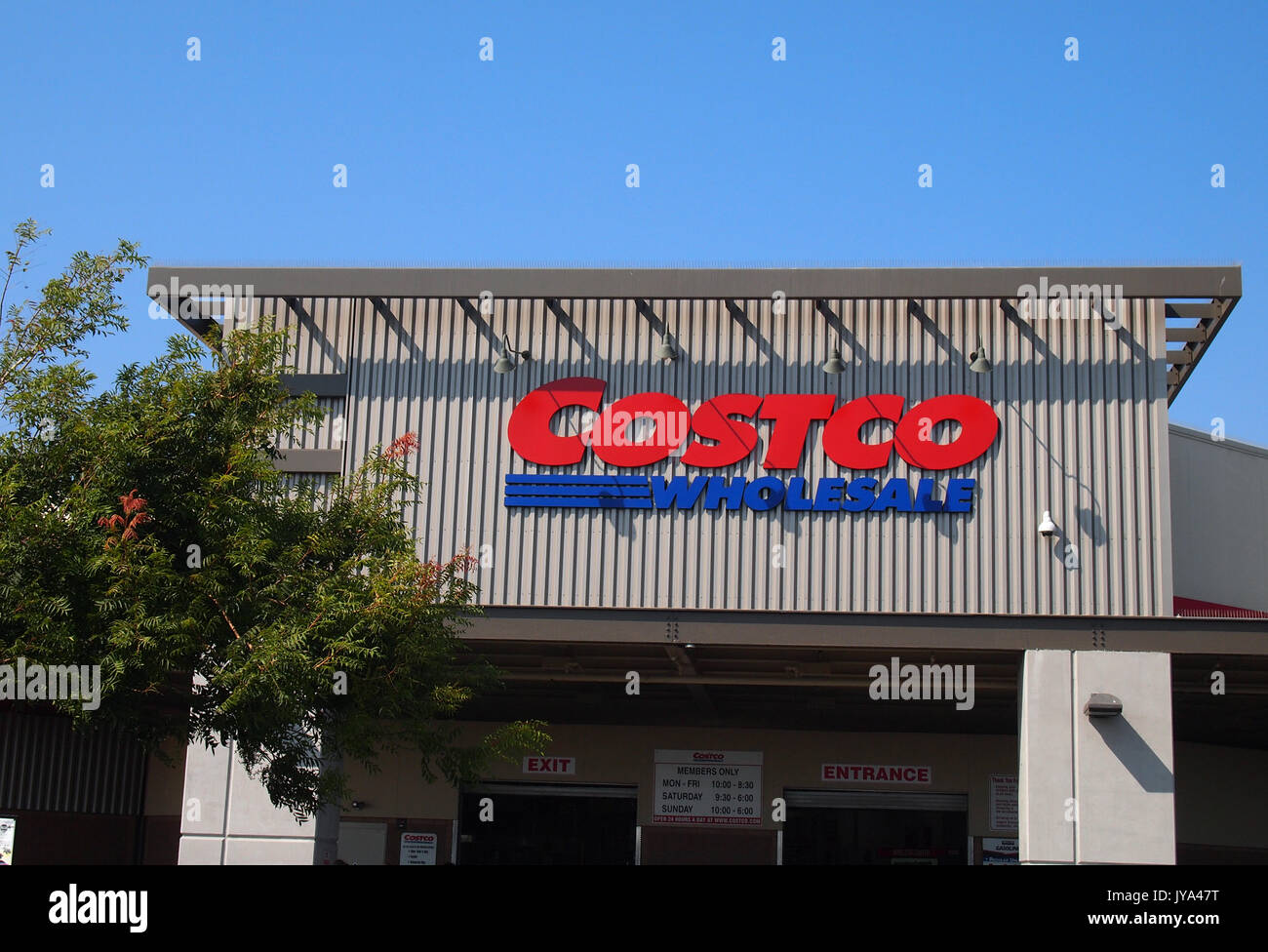 Costco wholesale store, Hayward, California Foto Stock