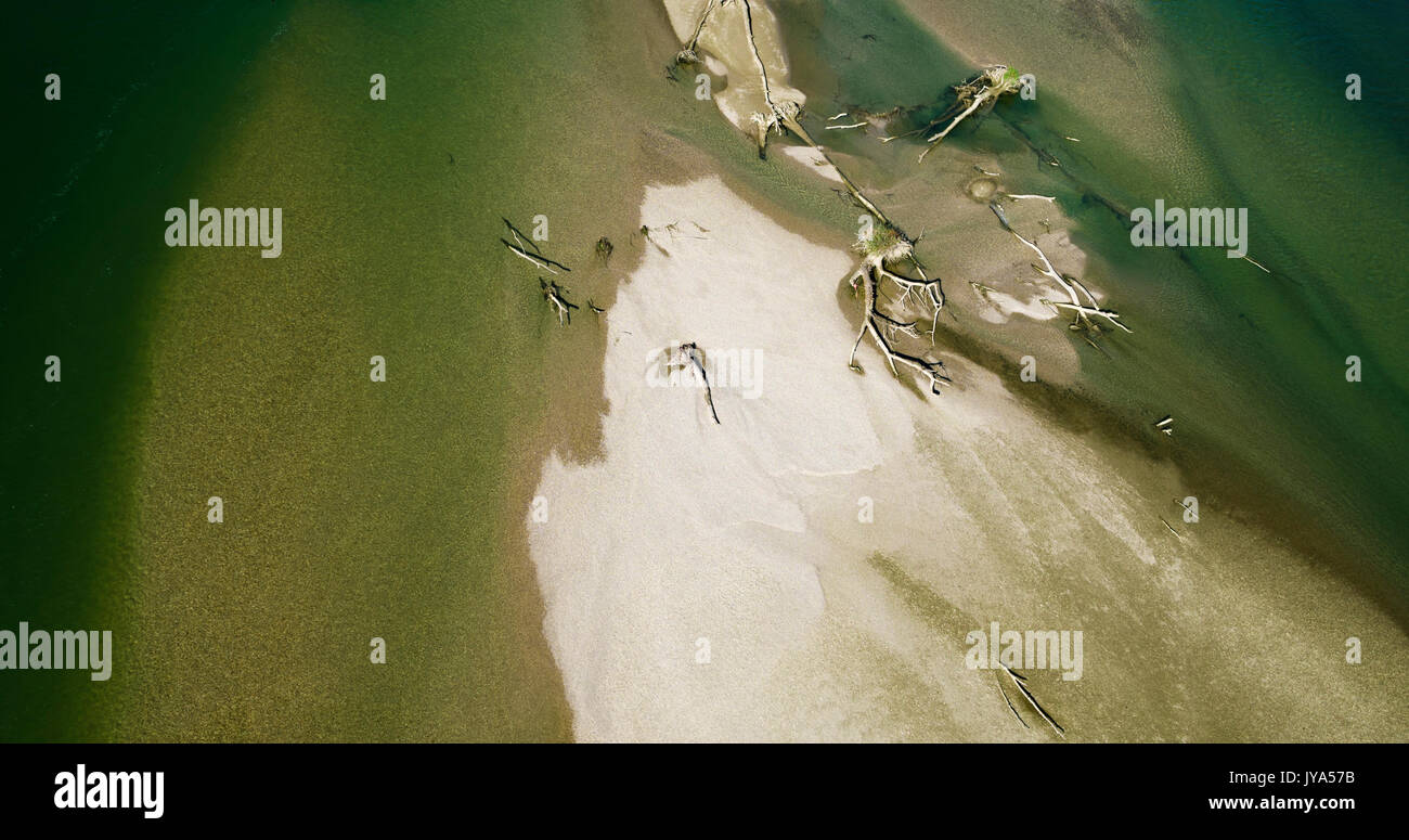 Foto aerea di barre di ghiaia sul fiume Drava Foto Stock