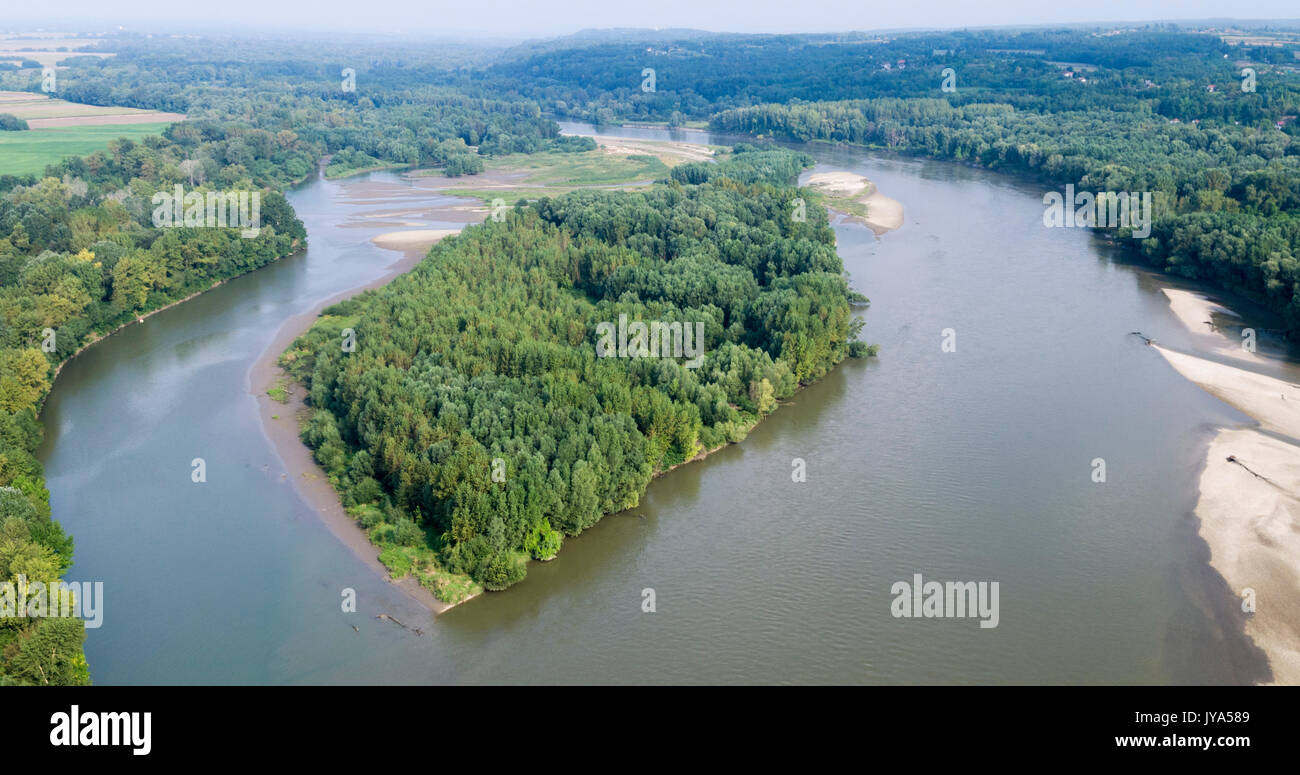 Vista aerea dell'isola sul fiume Drava, Croazia Foto Stock