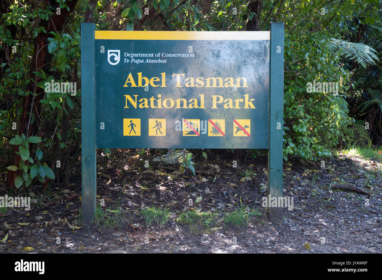 Informazioni per gli escursionisti entrando in Parco nazionale Abel Tasman a Marahau, Tasman district, Nuova Zelanda Foto Stock