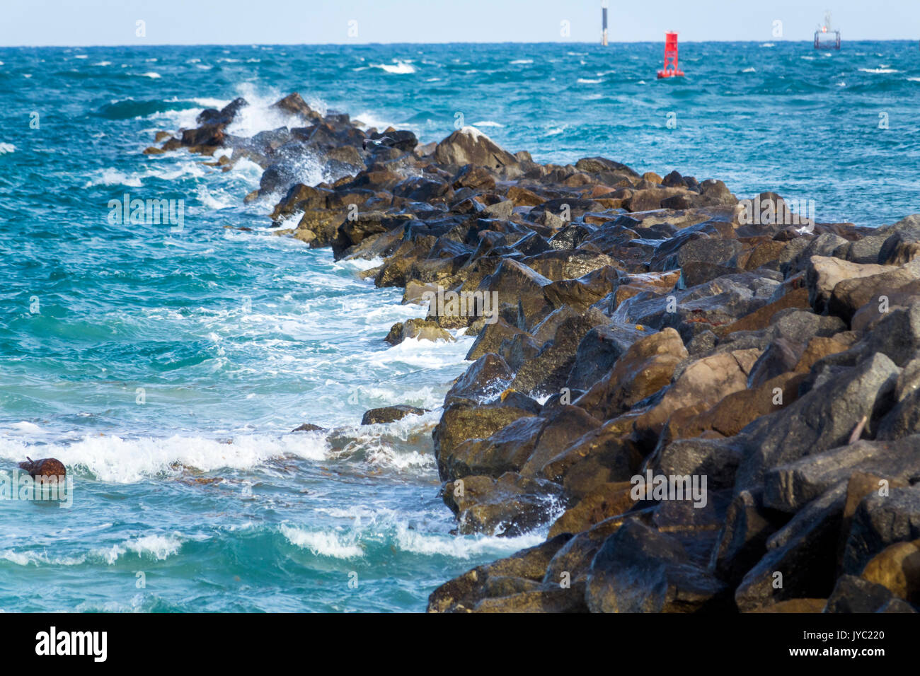 Miami Beach Florida, Atlantic Island, molo, rocce, onde che si infrangono, barriera, rf FL170430074RF Foto Stock
