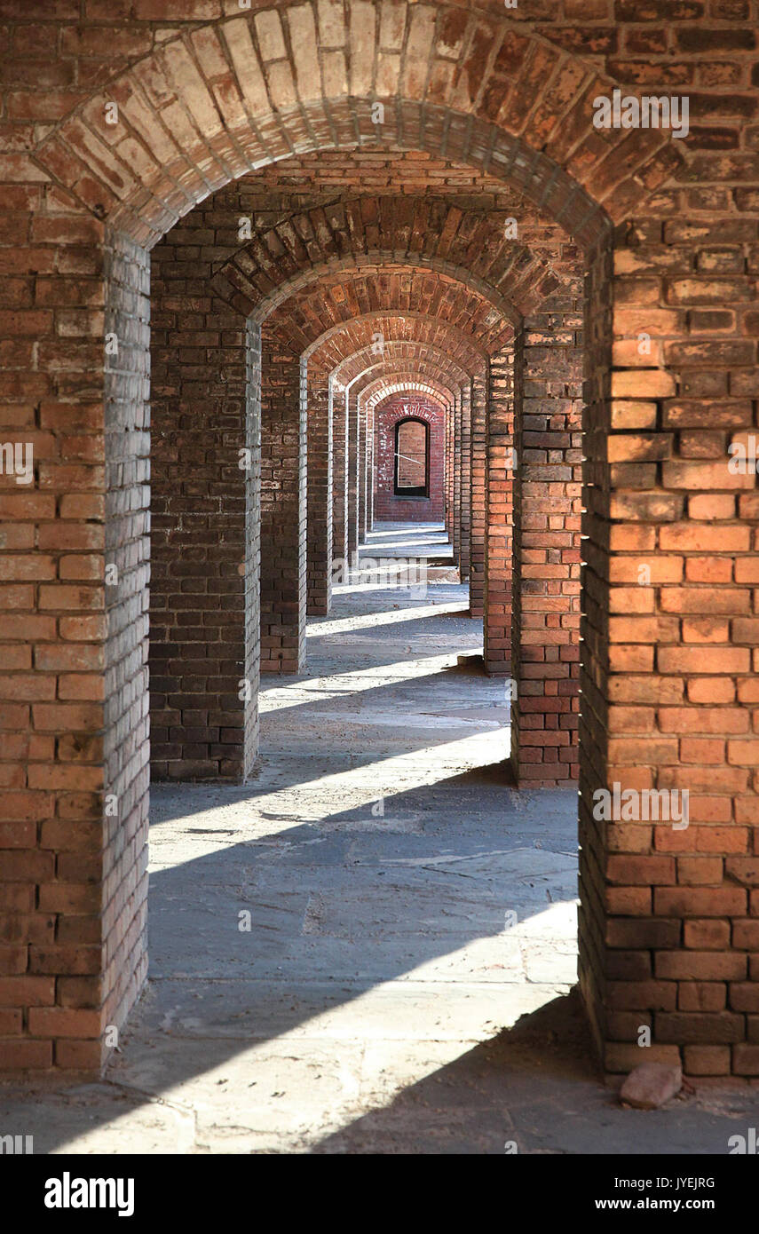 53 FT JEFFERSON, giardino e chiavi a bussola, 2 Maggio 5, 2014 (2) (14012217787) Foto Stock