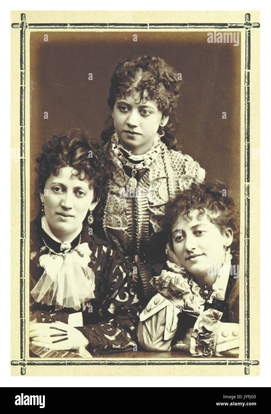 Londra ILLUSTR(1877) p6.145 IL VOKES SORELLE Foto Stock