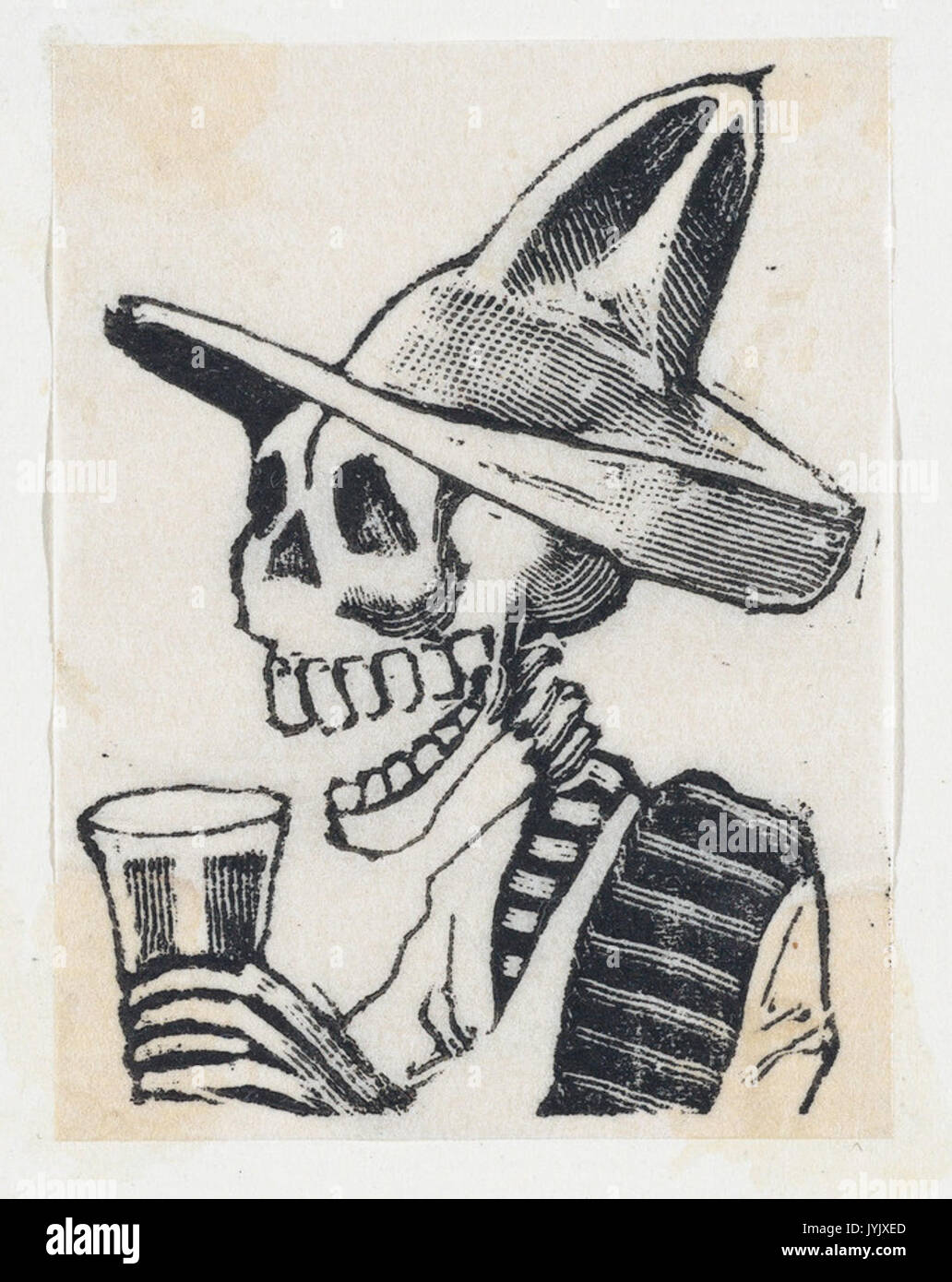Uno scheletro che indossa un cappello con un drink (vignette per la festa dei morti) SODDISFATTE DP867973 Foto Stock