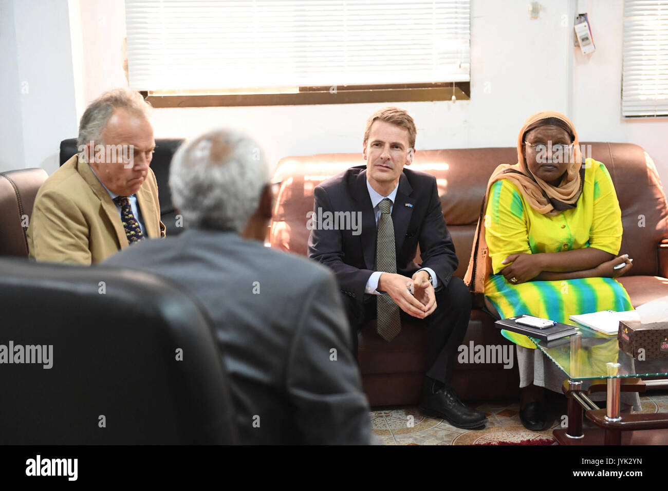 2017 14 DSRCC incontra Casa altoparlante Persone 1 (32302639295) Foto Stock