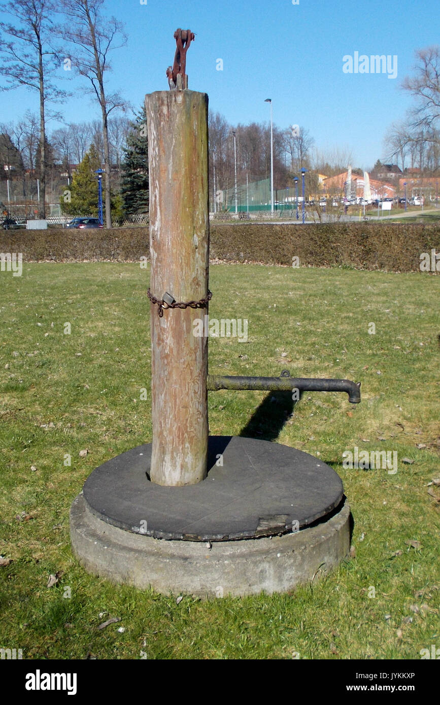 2017 Kirschau Alte Handpumpe Foto Stock