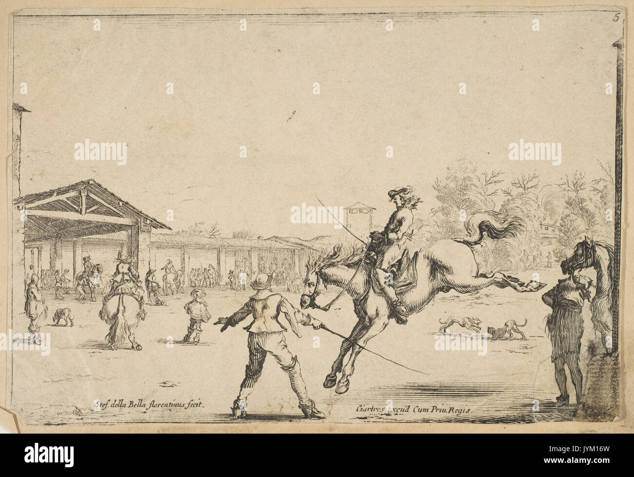 Una scuola di equitazione, un cavaliere con la spada jumping diretto da un altro uomo con una spada in centro, un uomo in piedi accanto al suo cavallo a destra, vari cavalieri, la scuola, e due cani in background, da 'of figura 0149 Foto Stock