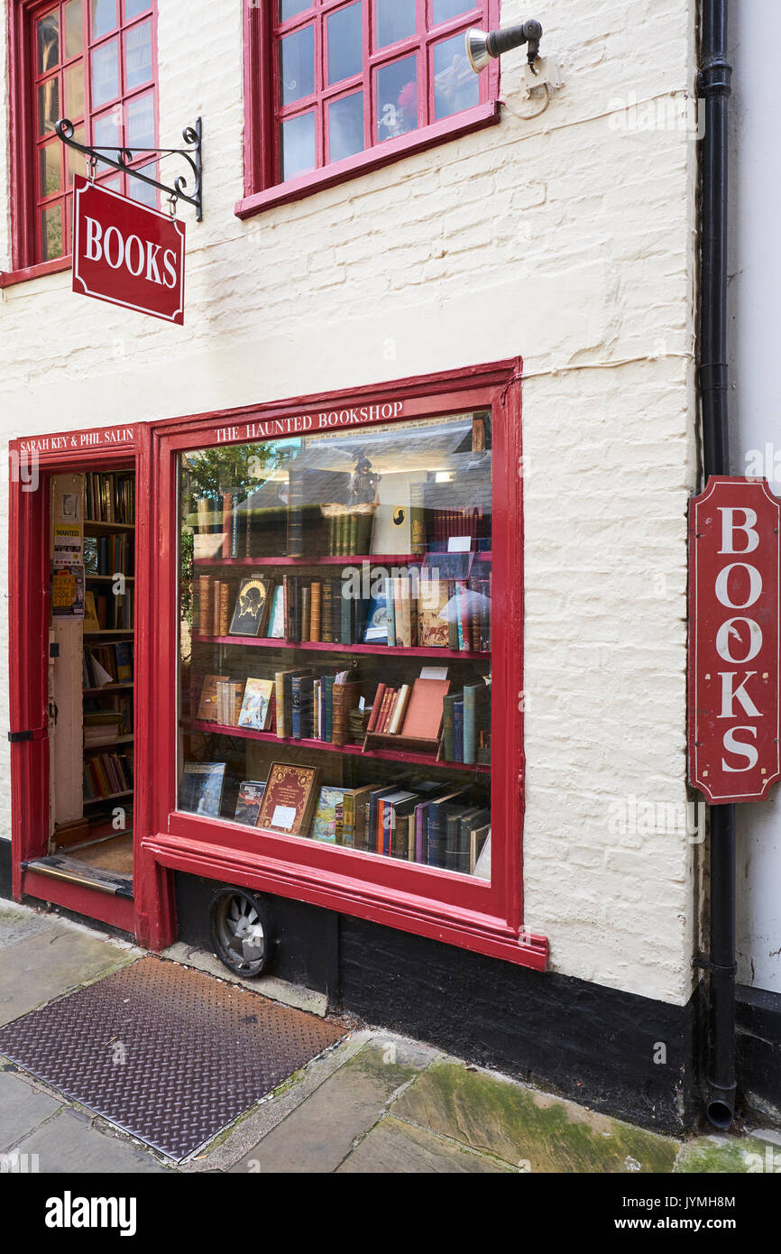 Chiave di Sarah la Haunted Bookshop, St Edwards passaggio, Cambridge, Regno Unito Foto Stock