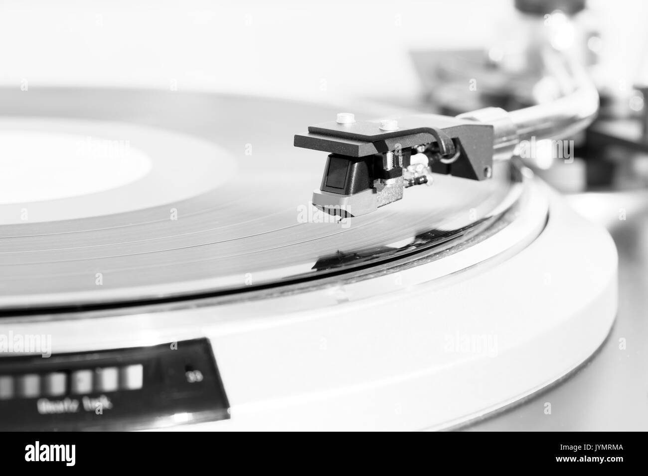 Giradischi con nero hi-fi cartuccia Headshell in azione, dj, audio Foto Stock