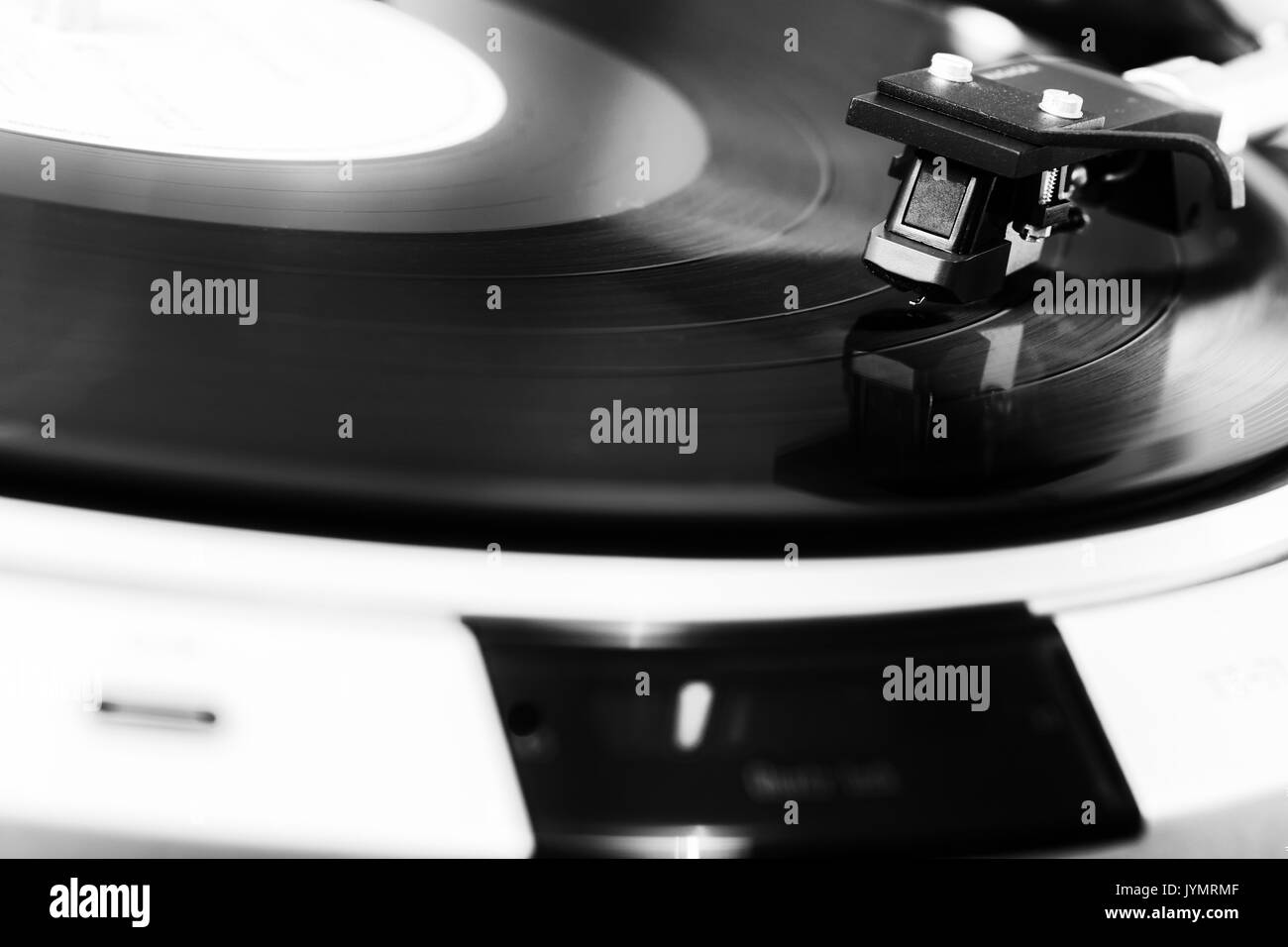 Giradischi con nero hi-fi cartuccia Headshell in azione, dj, audio Foto Stock