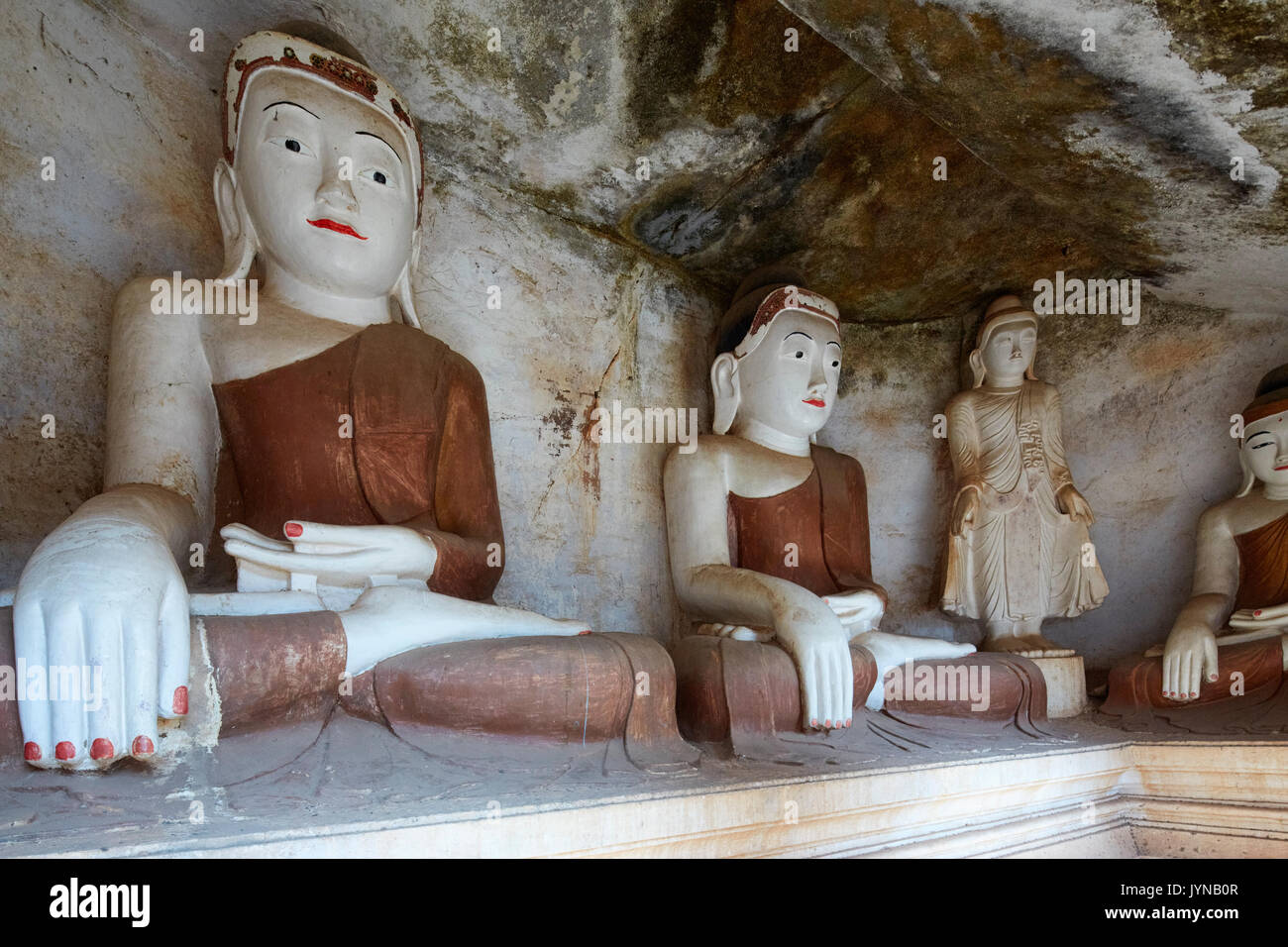 Phowintaung (Hpowindaung, Powintaung, Po Win Taung) Buddista complesso grotta nei pressi di Monywa, Myanmar (Birmania), Sud-est asiatico Foto Stock