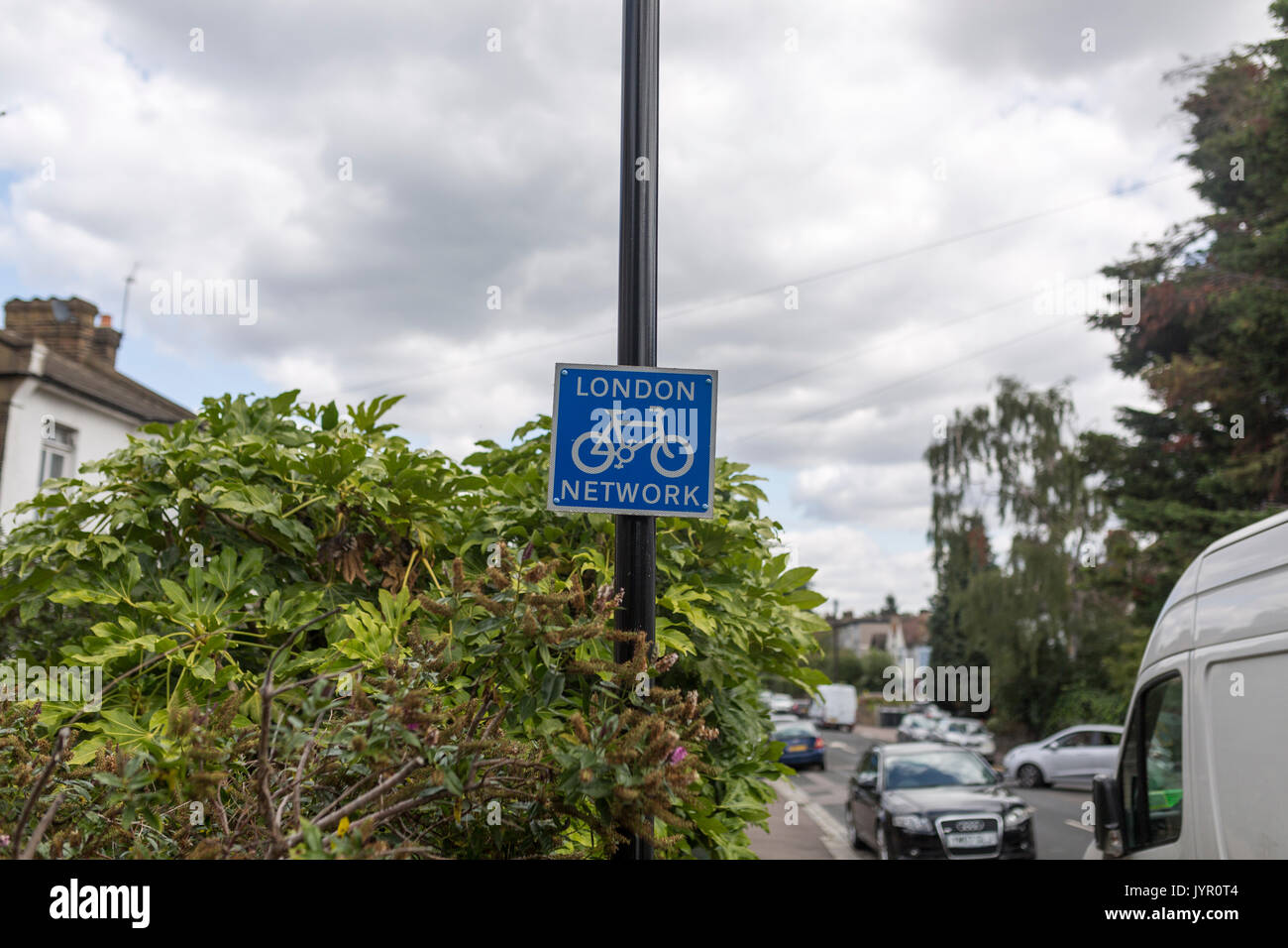 Segno per Londra rete percorso in bicicletta, in Leytonstone, a est di Londra. Foto Stock