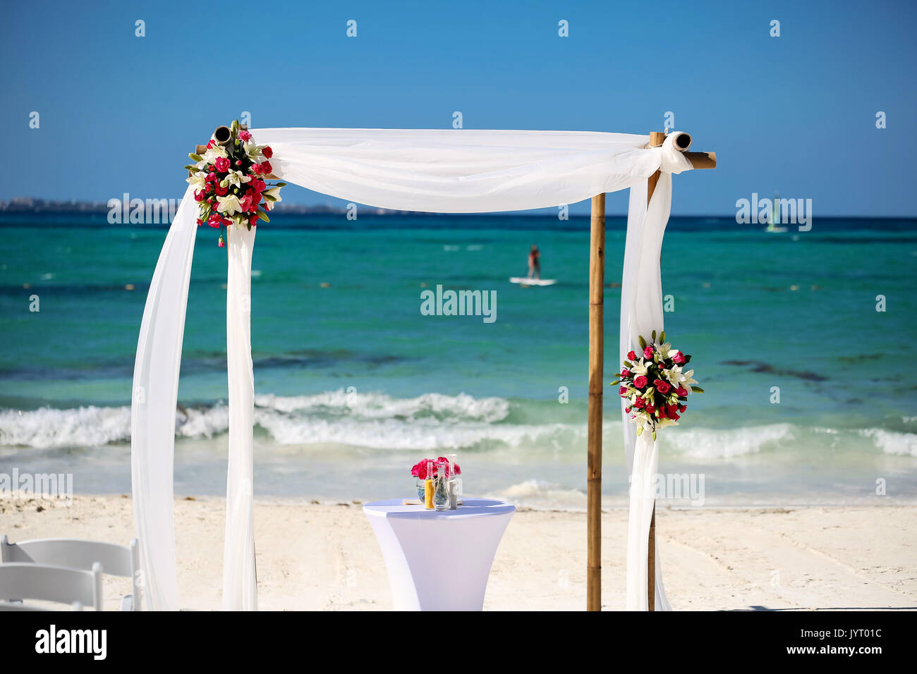 Destinazione dei caraibi spiaggia decorazioni per matrimoni setup Foto Stock