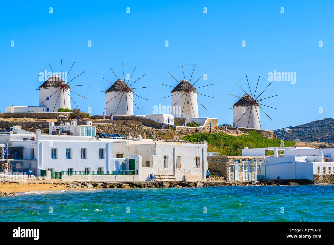 Famosi mulini a vento tradizionali sull'isola di Mykonos, Cicladi Grecia Foto Stock