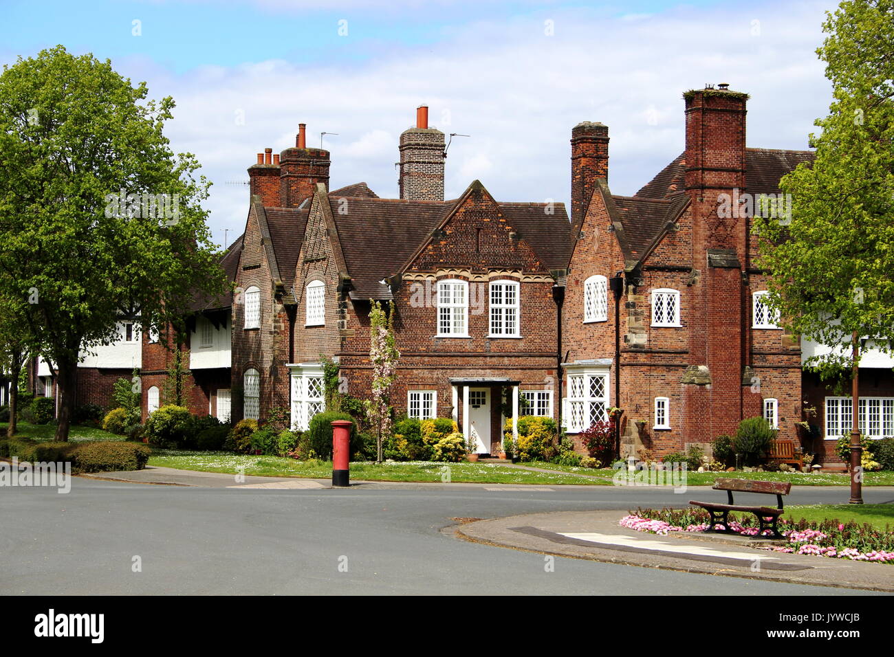 Port Sunlight Village, fondata da sapone King William Hesketh leva nel 1888, per offrire una migliore qualità della vita per i lavoratori in fabbrica Foto Stock