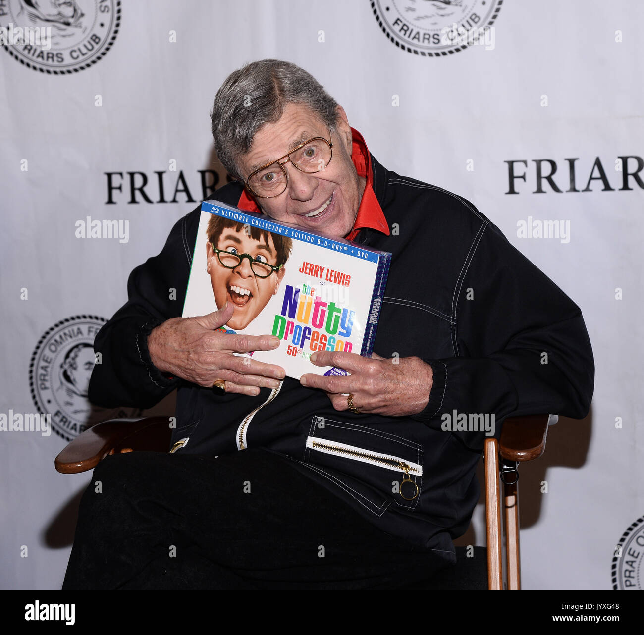 NEW YORK, NY - 5 giugno: comico Jerry Lewis raffigurato all'Frati Club per il cinquantesimo anniversario della commedia Classic ' Professore Matto" un nuovo Blu-ray viene rilasciato, la città di New York, giugno 5, 2014 © RTNPluvious/MediaPunch Foto Stock