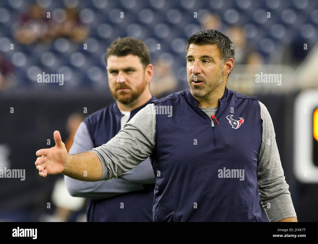 Agosto 19, 2017: Houston Texans coordinatore difensivo Mike Vrabel durante la NFL preseason game tra New England Patriots e Houston Texans al NRG Stadium di Houston, TX. John Glaser/CSM. Foto Stock