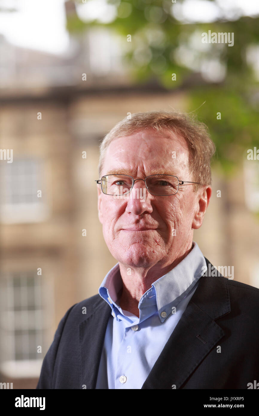 Edimburgo, Scozia, Regno Unito. 21 Ago, 2017. Giorno 10 Edinburgh International Book Festival. Nella foto: Michael Keating, lo scienziato politico specializzato nel nazionalismo, politica europea, politica regionale e alla devoluzione. È Professore di Politica Scozzese presso l Università di Aberdeen. Pak@ Mera/Alamy Live News. Credito: pak@ Mera/Alamy Live News Foto Stock