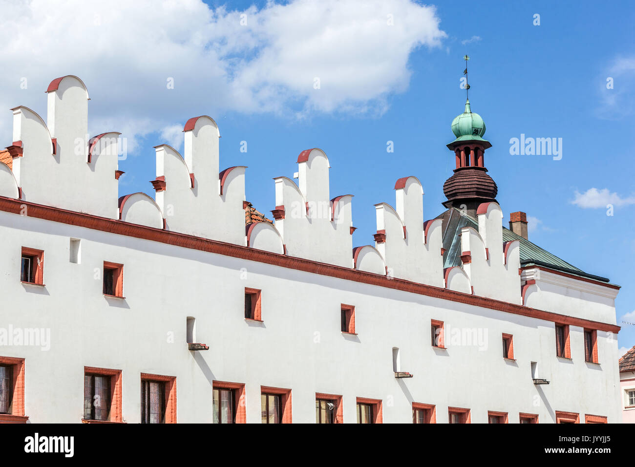 Nove Mesto nad Metuji, Repubblica Ceca, case rinascimentali sulla piazza principale Foto Stock