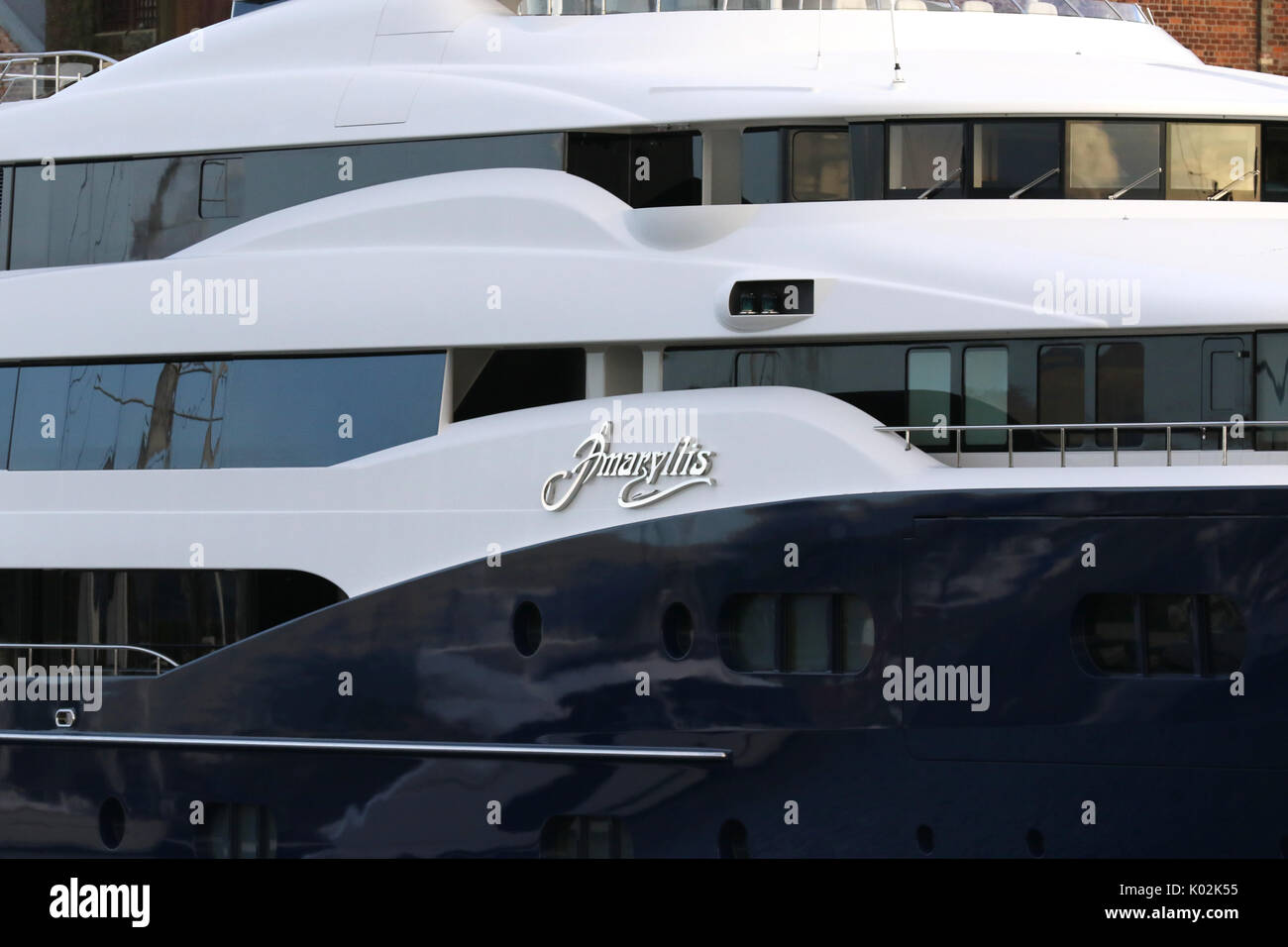 Superyacht Amaryllis ormeggiato a James Watt Dock Marina a Greenock in Scozia con: Superyacht Amaryllis dove: Greenock, inverclyde, Regno Unito quando: 20 lug 2017 Credit: WENN.com Foto Stock