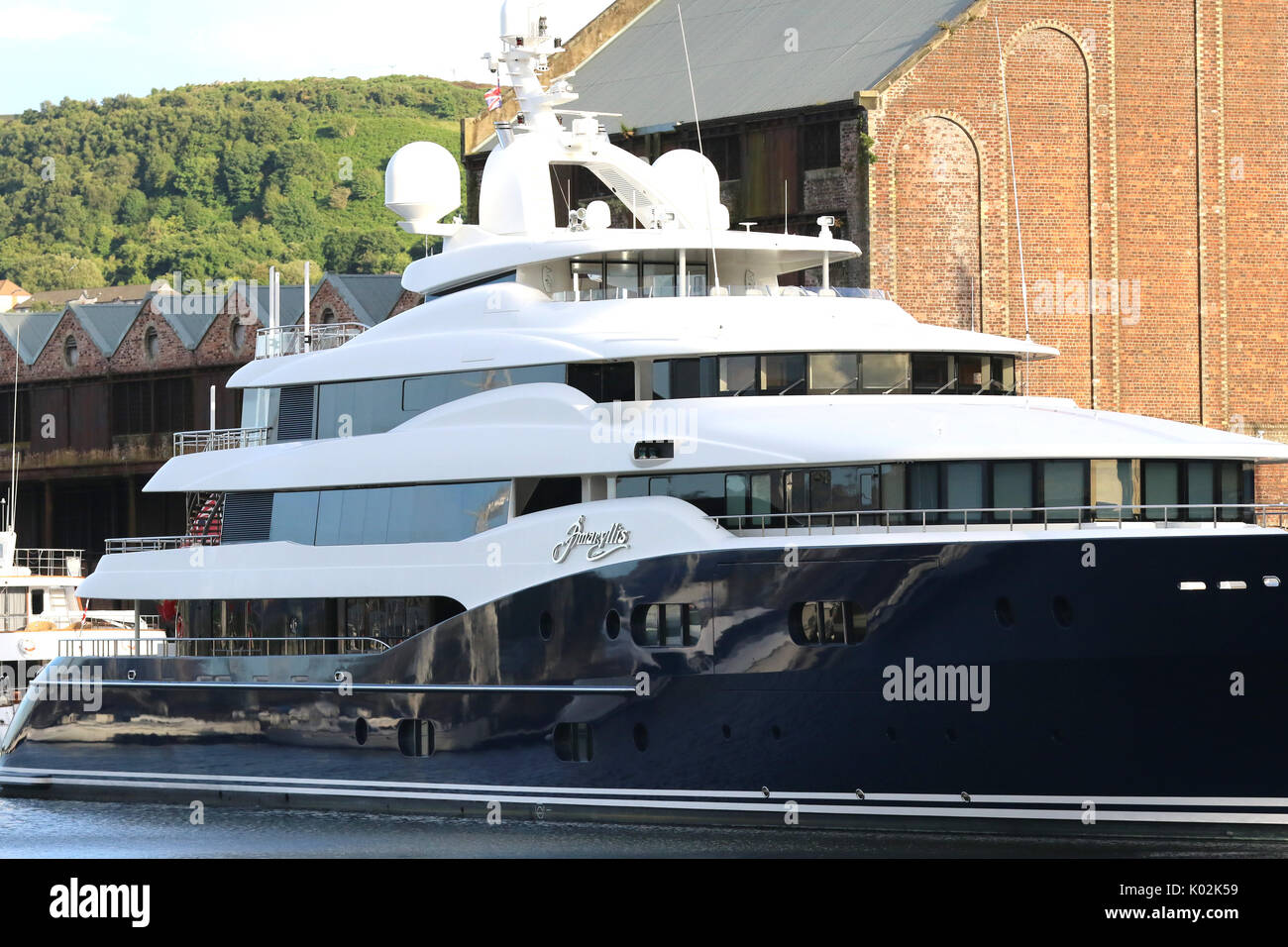 Superyacht Amaryllis ormeggiato a James Watt Dock Marina a Greenock in Scozia con: Superyacht Amaryllis dove: Greenock, inverclyde, Regno Unito quando: 20 lug 2017 Credit: WENN.com Foto Stock