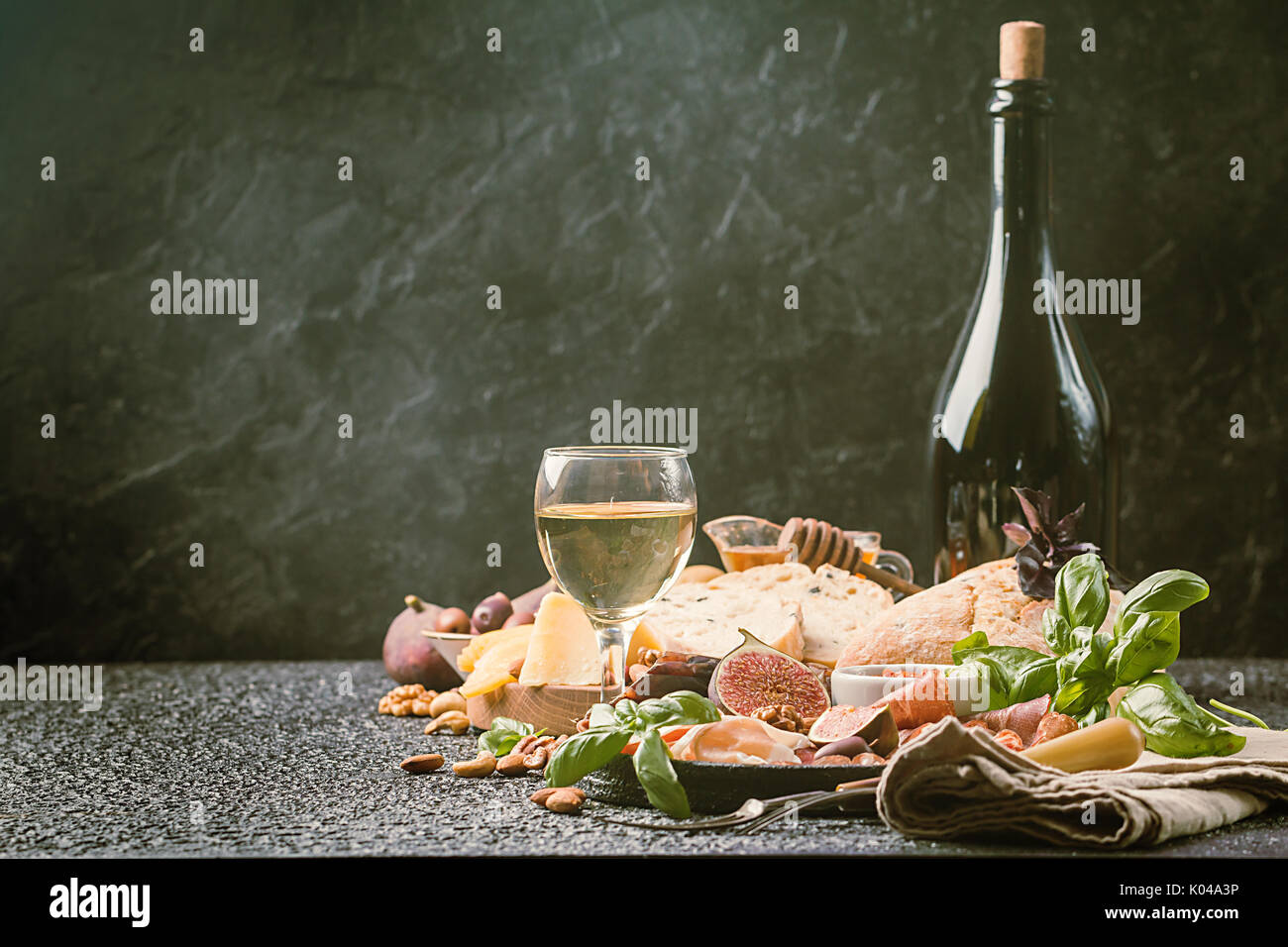 Antipasti italiani vino set snack Foto Stock