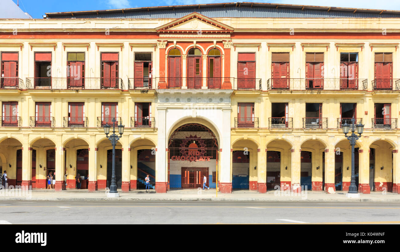 Il Kid cioccolato boxing club edificio e sede, esterna, in Paseo de Marti, Paseo del Prado, Habana Vieja, Havana, Cuba Foto Stock