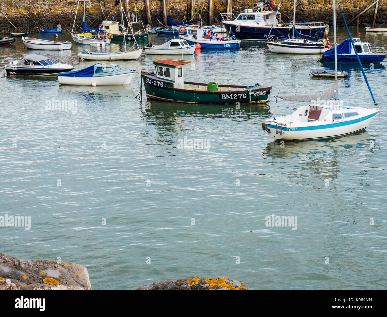 Barche ormeggiate nel porto a Minehead nel Somerset. Foto Stock