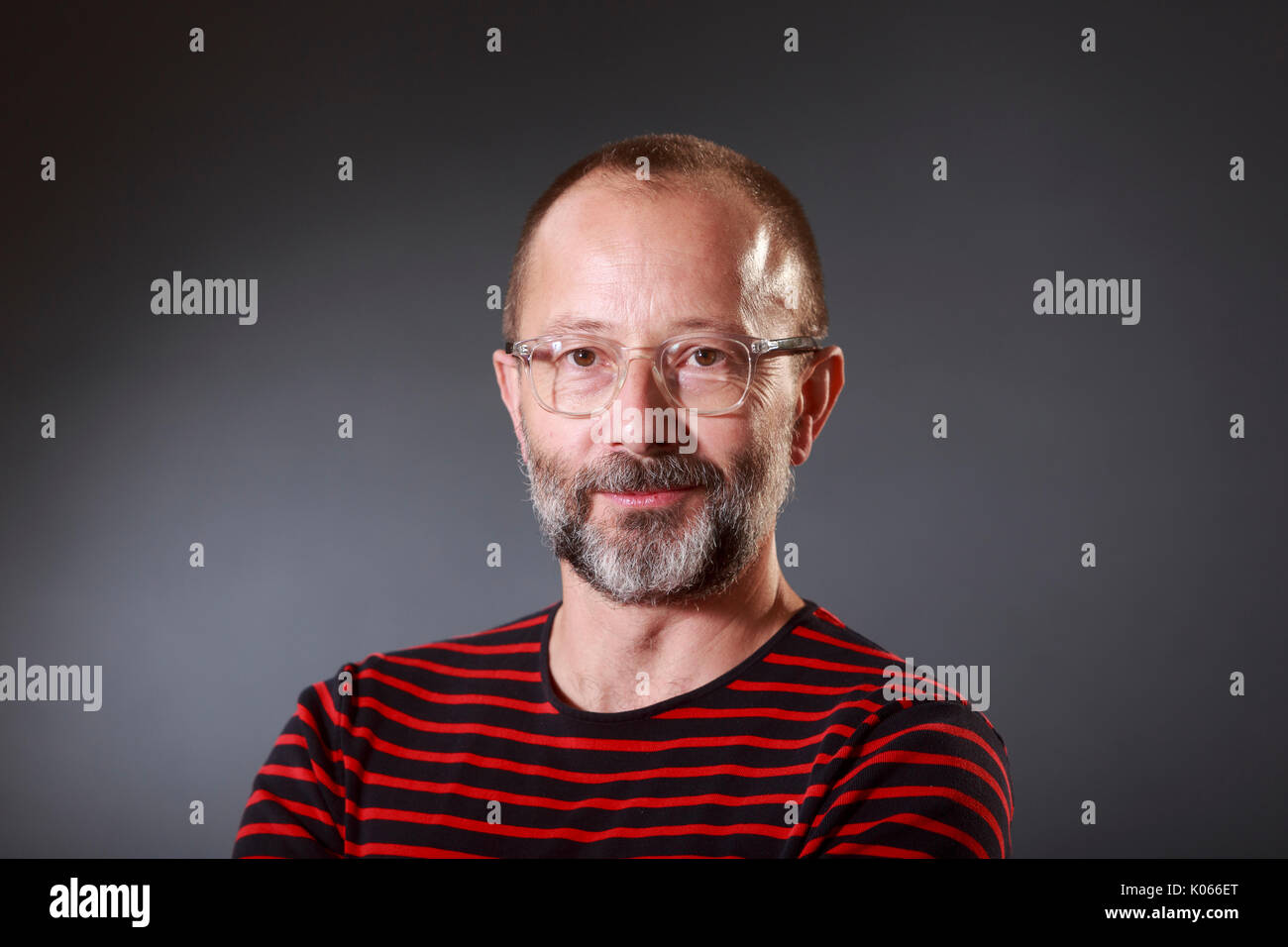 Edimburgo, Scozia, Regno Unito. 21 Ago, 2017. Giorno 10 Edinburgh International Book Festival. Nella foto: Tom Dyckhoff, scrittore britannico, emittente e storico di architettura, design e città. Egli ha lavorato in televisione e radio, mostre, i supporti di stampa e online. Credito: pak@ Mera/Alamy Live News Foto Stock