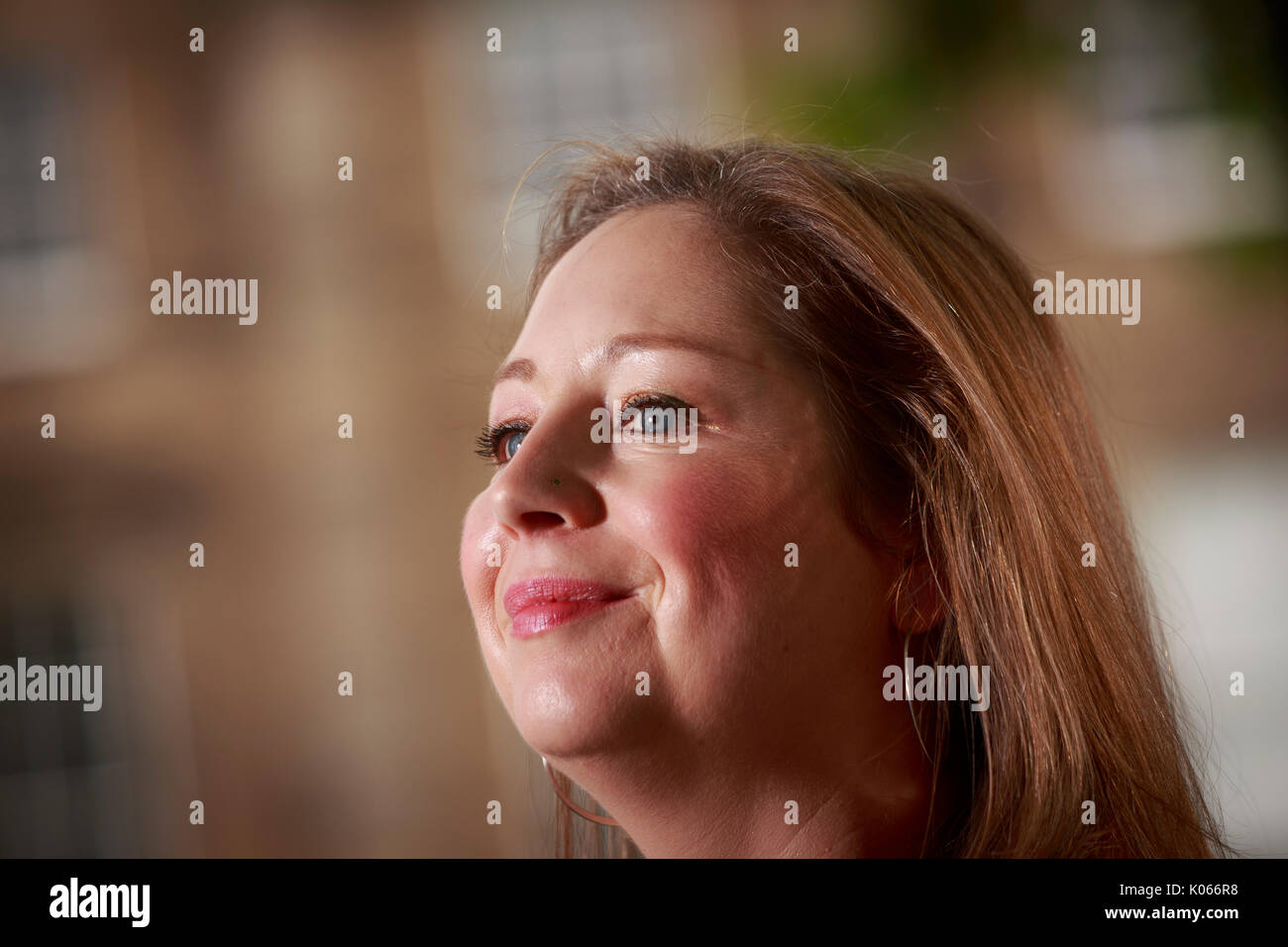 Edimburgo, Scozia 21 agosto. Giorno 10 Edinburgh International Book Festival. Nella foto: Scarlett Thomas, autore inglese. Ha scritto 9 romanzi, compresa la fine del sig. Y e PopCo, e insegna creative writing presso l Università di Kent. Credito: pak@ Mera/Alamy Live News Foto Stock