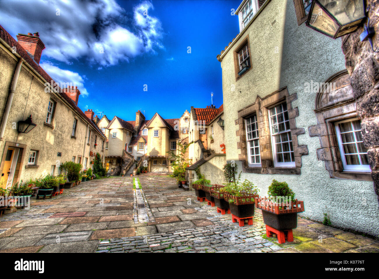 Città di Edimburgo in Scozia. una vista pittoresca del cavallo bianco vicino che una volta contenuta nel XVII secolo White Horse Inn. Foto Stock