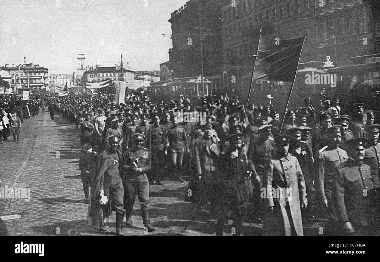 Soldati russi in partenza per il fronte, Russia, WW1 Foto Stock
