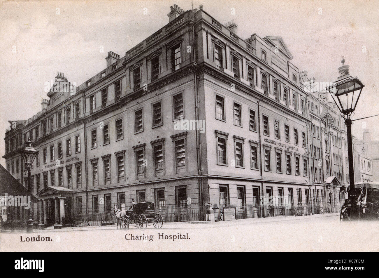Il Charing Cross Hospital, Agar Street, vicino a The Strand, Londra (ora Charing Cross, Stazione di polizia). Data: circa 1910 Foto Stock