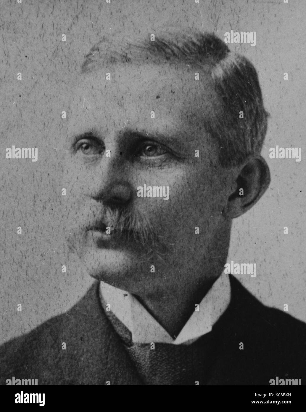 Ritratto di Henry Newell Martin, guardando a sinistra della videocamera, neutrale espressione facciale, originale Facoltà di Filosofia, Stati Uniti, 1880. Foto Stock