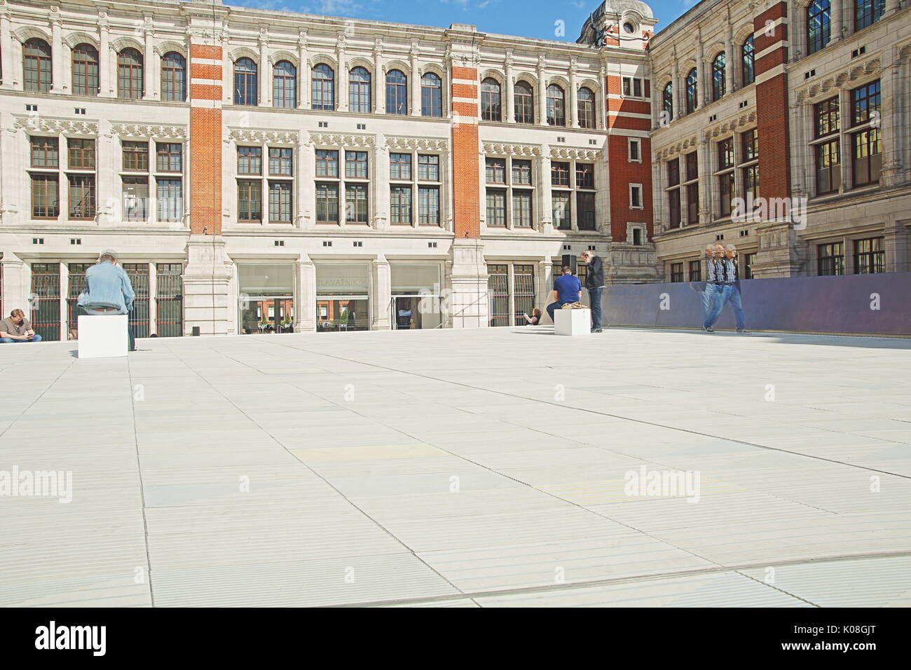 Cortile Sackler, V&A Foto Stock