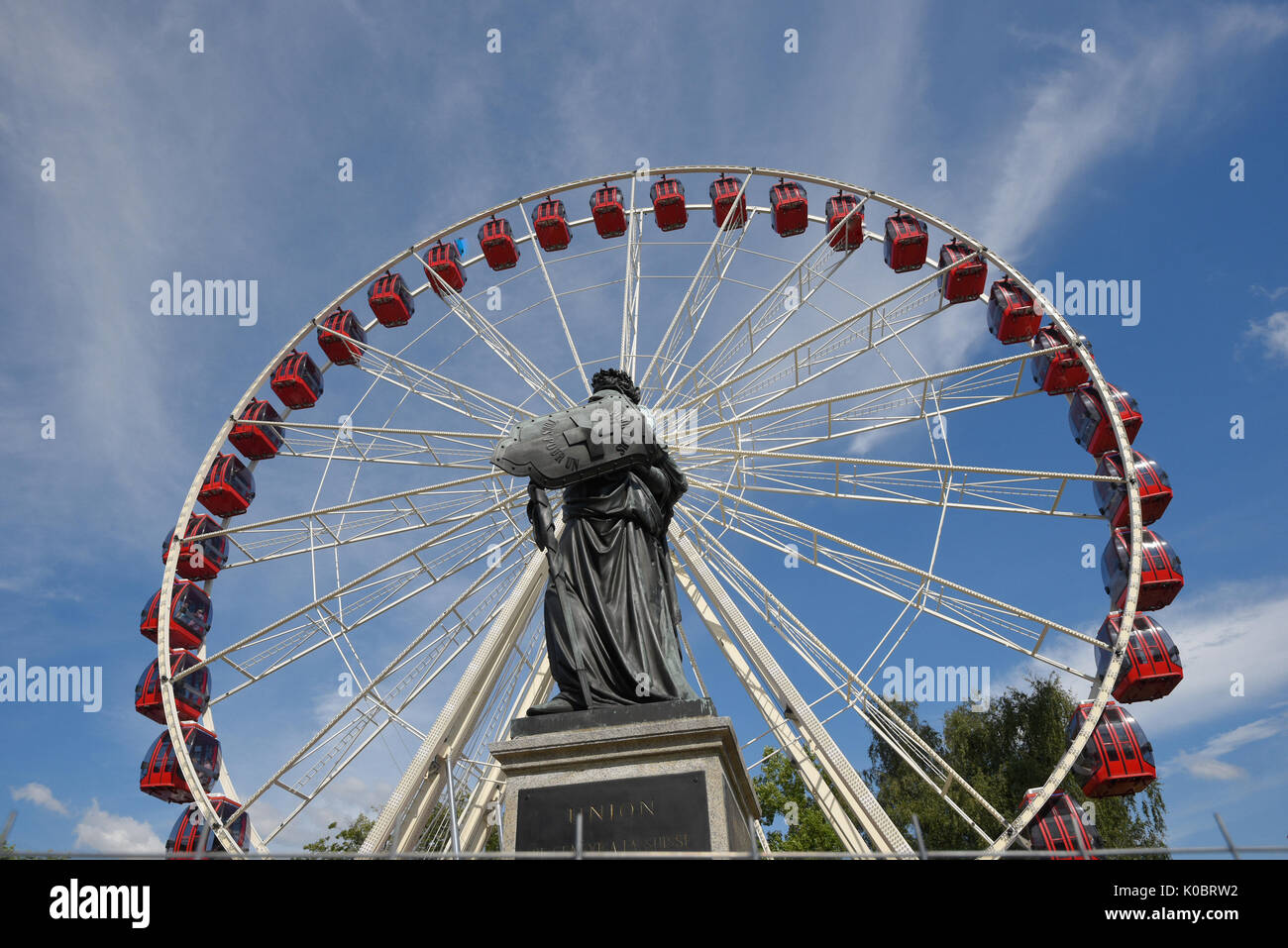 Il Monumento Nazionale è situato nel giardino inglese, essa simboleggia l'entrata di Ginevra nella Confederazione svizzera Foto Stock