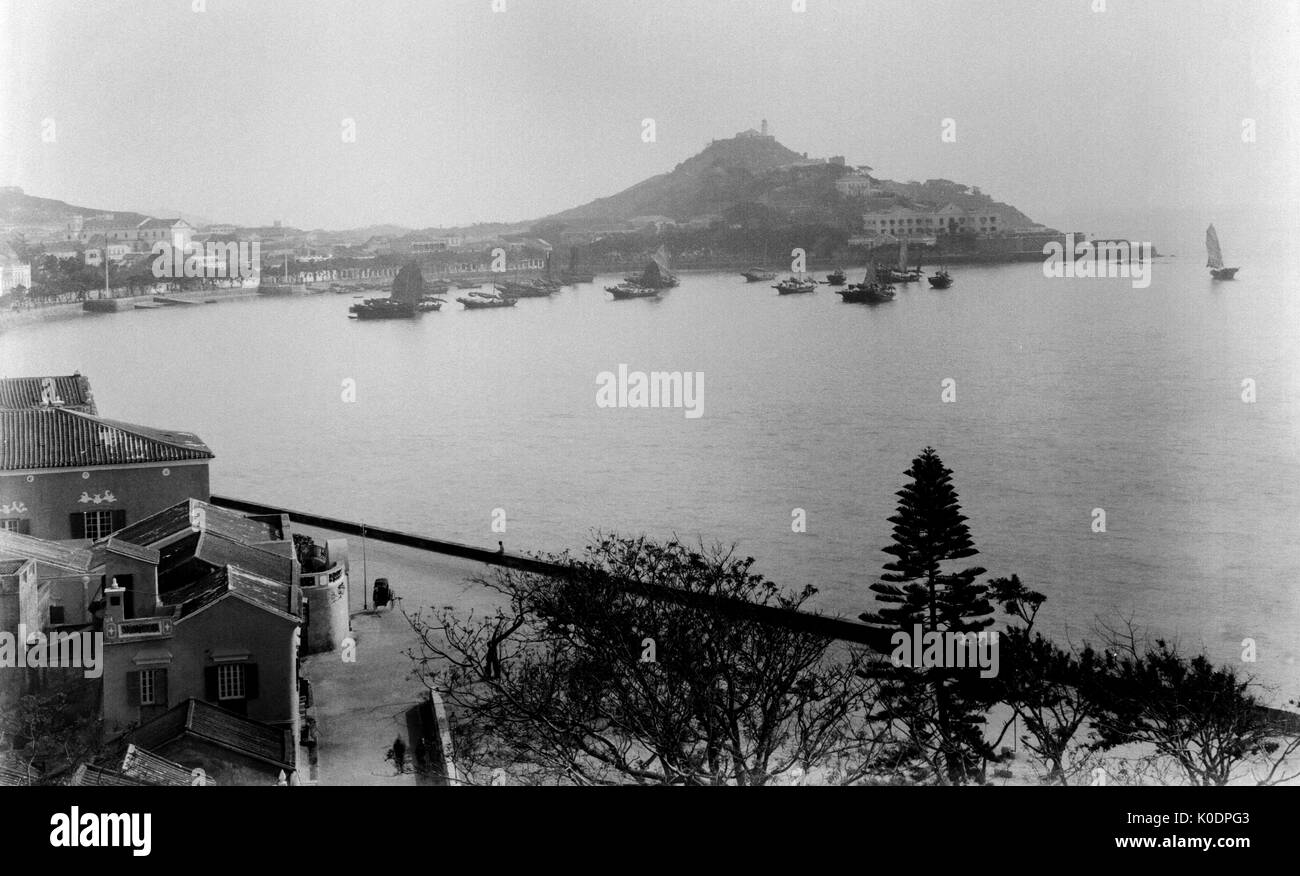 AJAXNETPHOTO. 1900-1910. Macao, PORTUGEAUSE TERRITORIO. - Vista del porto. fotografo:sconosciuto © IMMAGINE DIGITALE COPYRIGHT VINTAGE AJAX Picture Library Fonte: AJAX FOTO VINTAGE COLLEZIONE REF:171308 1012 Foto Stock