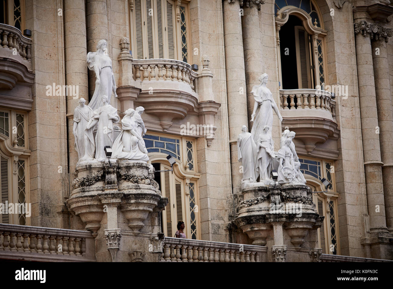 Cubano, Cuba, capitale, Havana Teatro Nazionale, Gran Teatro de La Habana Alicia Alonso da architecte Paolo Belau Foto Stock