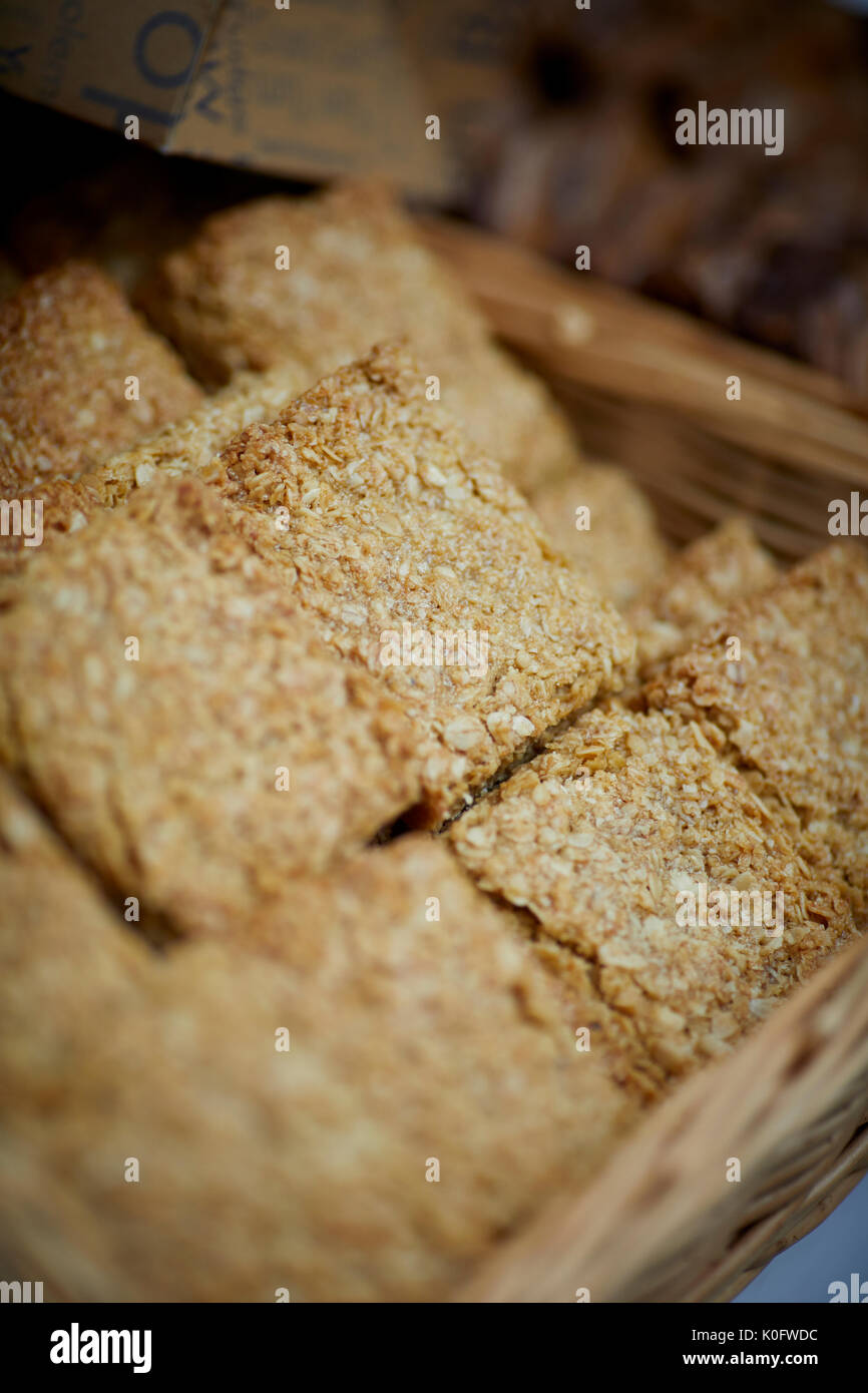 L'uscita di Lowery a Salford Quays 'Makers mercato' martinetto piatto biscotti di avena Foto Stock