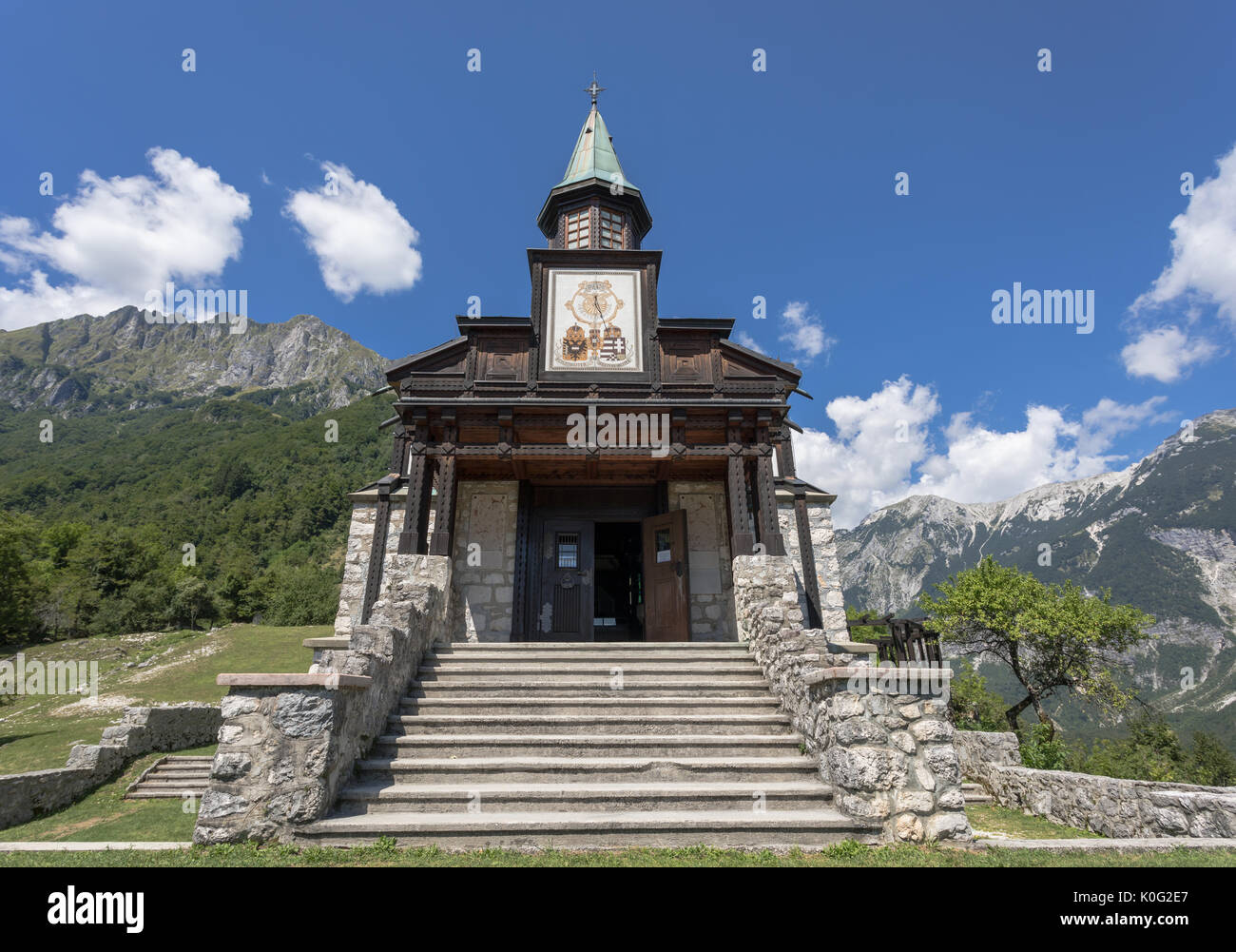 La Chiesa Memoriale Dello Spirito Santo In Javorca Slovenia Dedicato la-chiesa-memoriale-dello-spirito-santo-in-javorca-slovenia-dedicato