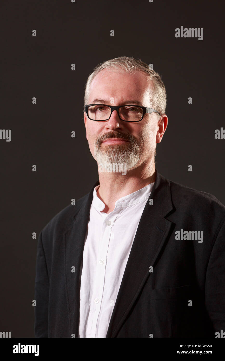 Edimburgo, Scozia il 25 agosto. Giorno 14 Edinburgh International Book Festival. Foto: Richard Inglese è uno storico dall'Irlanda del Nord. Credito: pak@ Mera/Alamy Live News Foto Stock