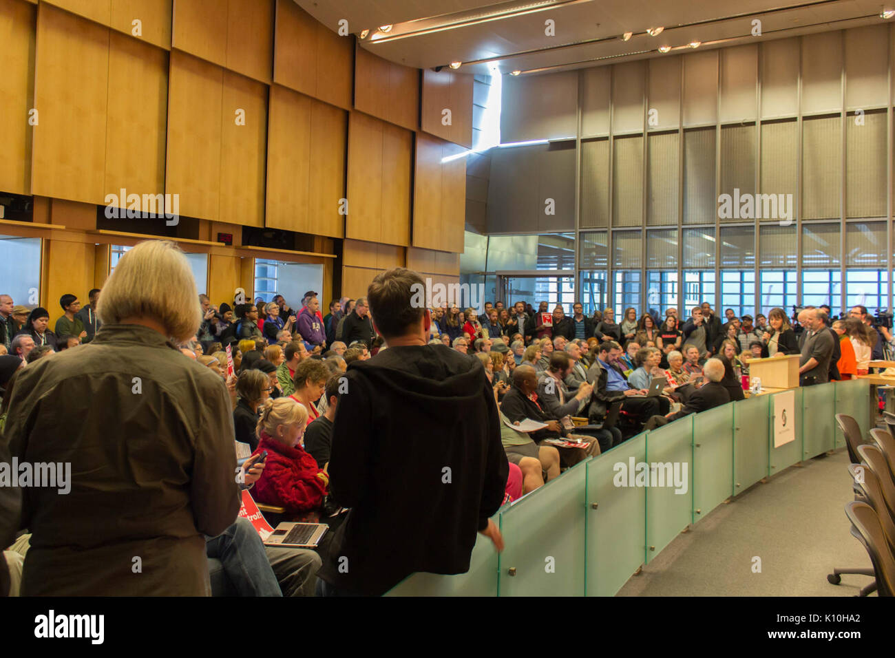 Alloggi economici Town Hall, Aprile 23, 2015 (17137535798) Foto Stock