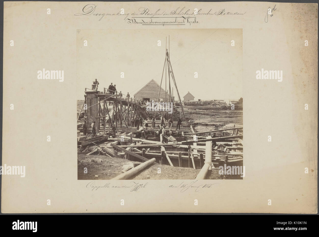 Benedenstoomgemaal incontrato vijzels Foto Stock