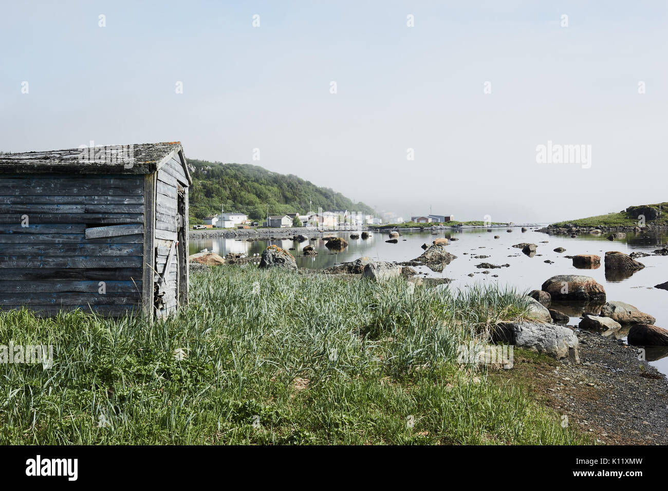 Cabina in legno a San Lunaire-Griquet presso la punta settentrionale della Grande Penisola Settentrionale, Terranova, Canada Foto Stock