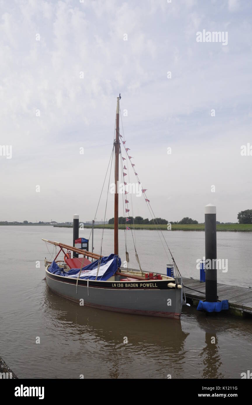 Il restaurato cockler Baden Powell sul Fiume Great Ouse a King's Lynn, Norfolk. Foto Stock