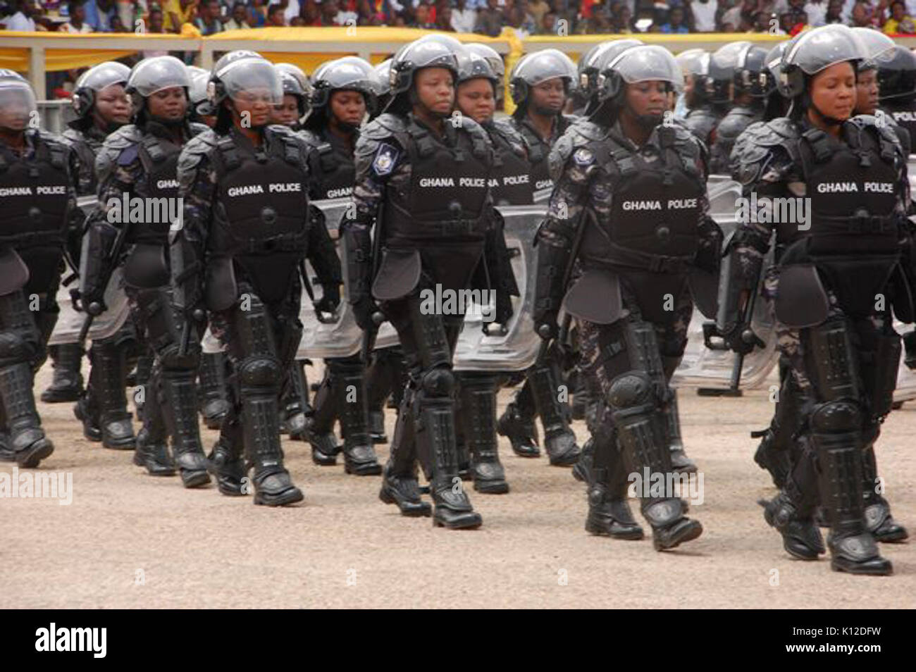 Tutte le donne militarizzata unità di polizia del Ghana Servizio di Polizia Foto Stock