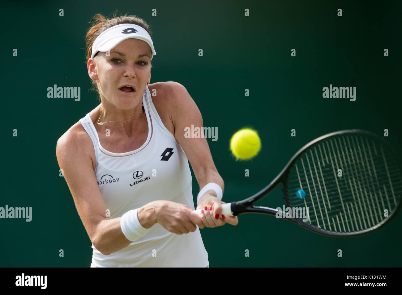 Agnieszka RADWANSKA della Polonia in azione al Ladies' Singles - campionati di Wimbledon 2017 Foto Stock